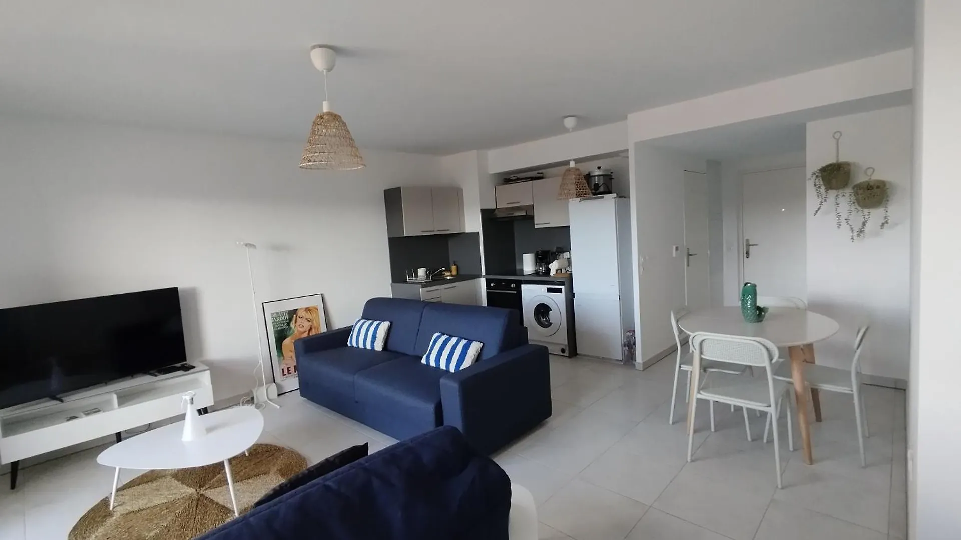 Appartement Spacieux Et Lumineux Cogolin 0*,  France